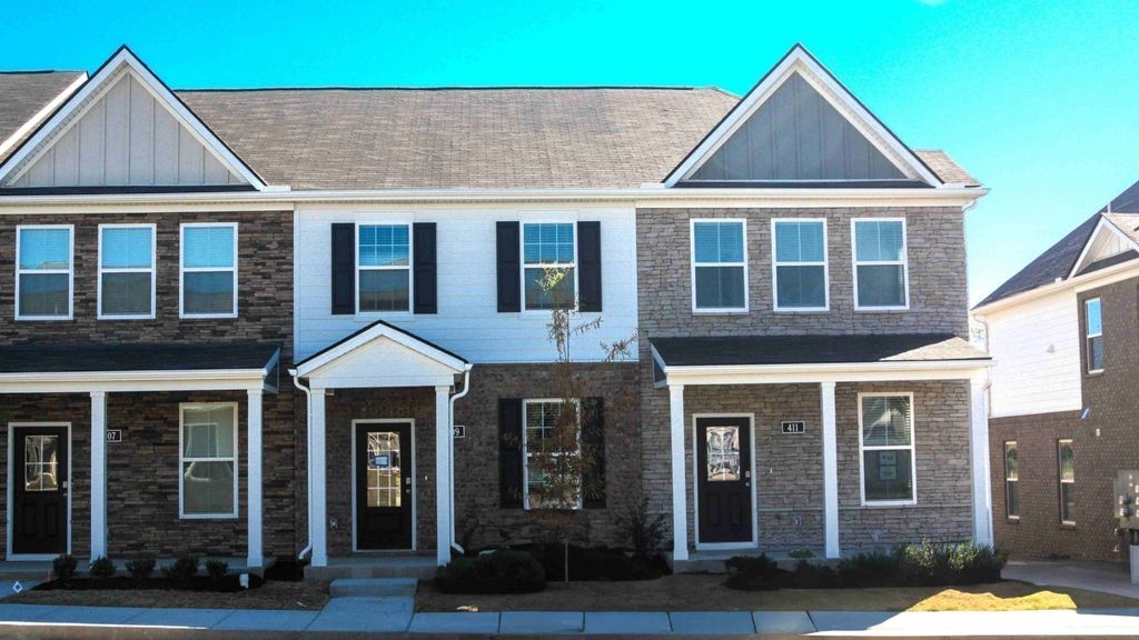 751 Ashbrook Drive, Lebanon