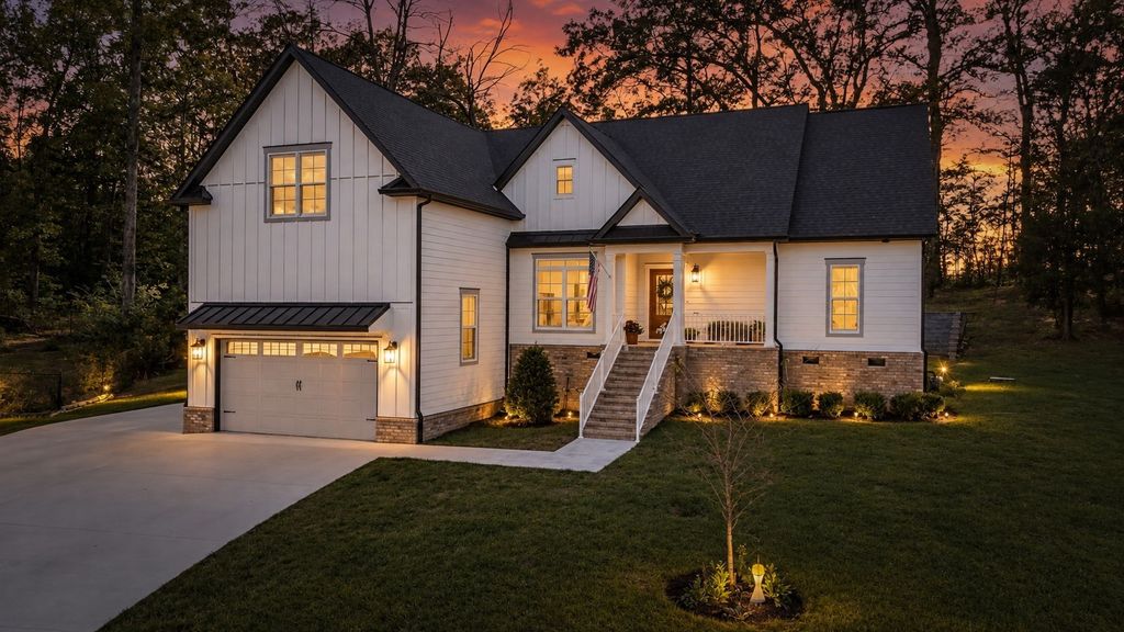 555 Station Circle, Tullahoma