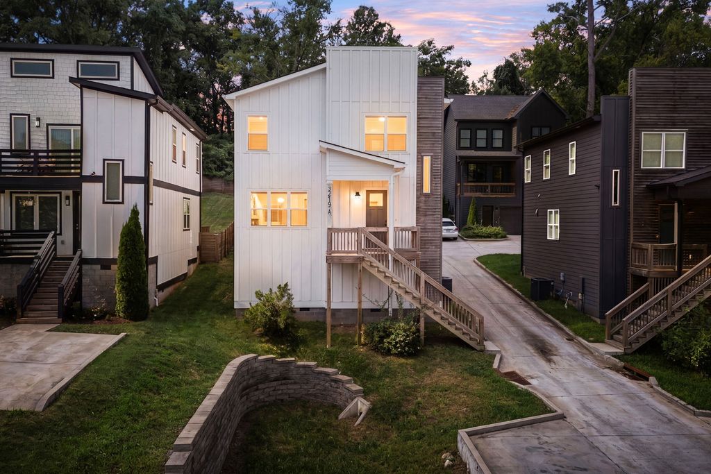 3219a Curtis St, Nashville