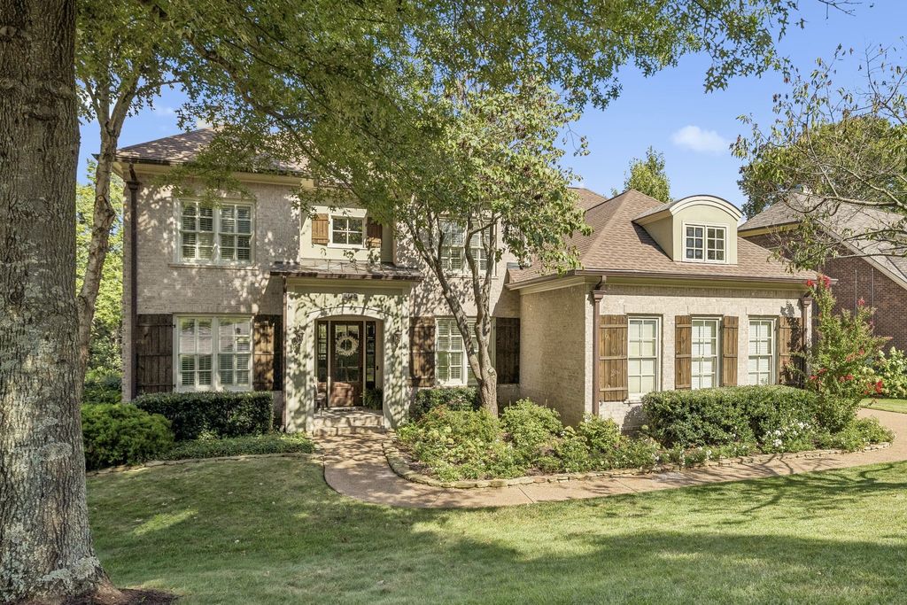 190 Azalea Ln, Franklin