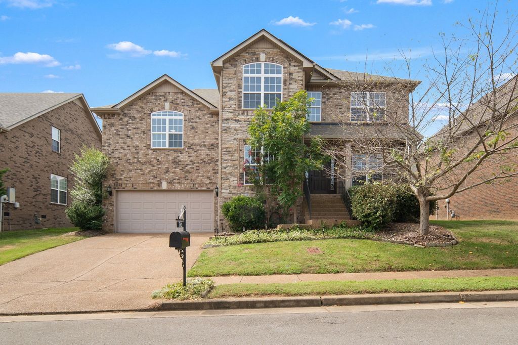 7921 Kirkfield Dr, Nashville