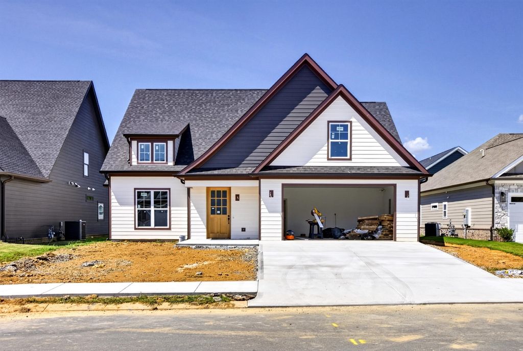 31 Arthur Lane Nw, Cleveland
