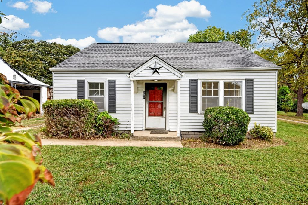 508 Eastview Drive, Franklin