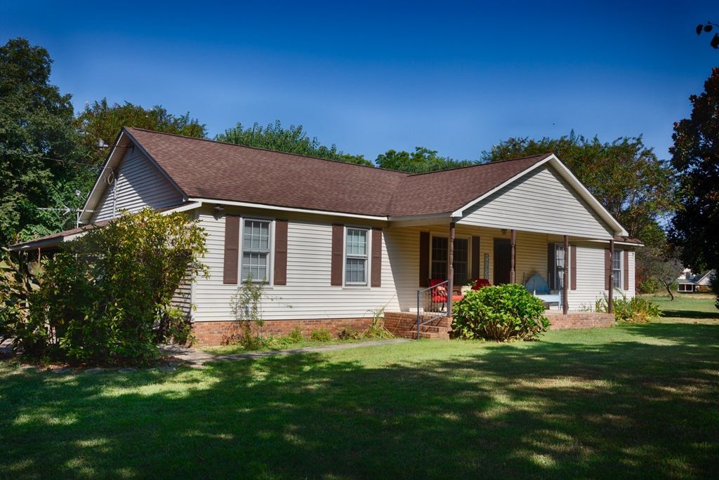 21 Blanche Cir, Taft