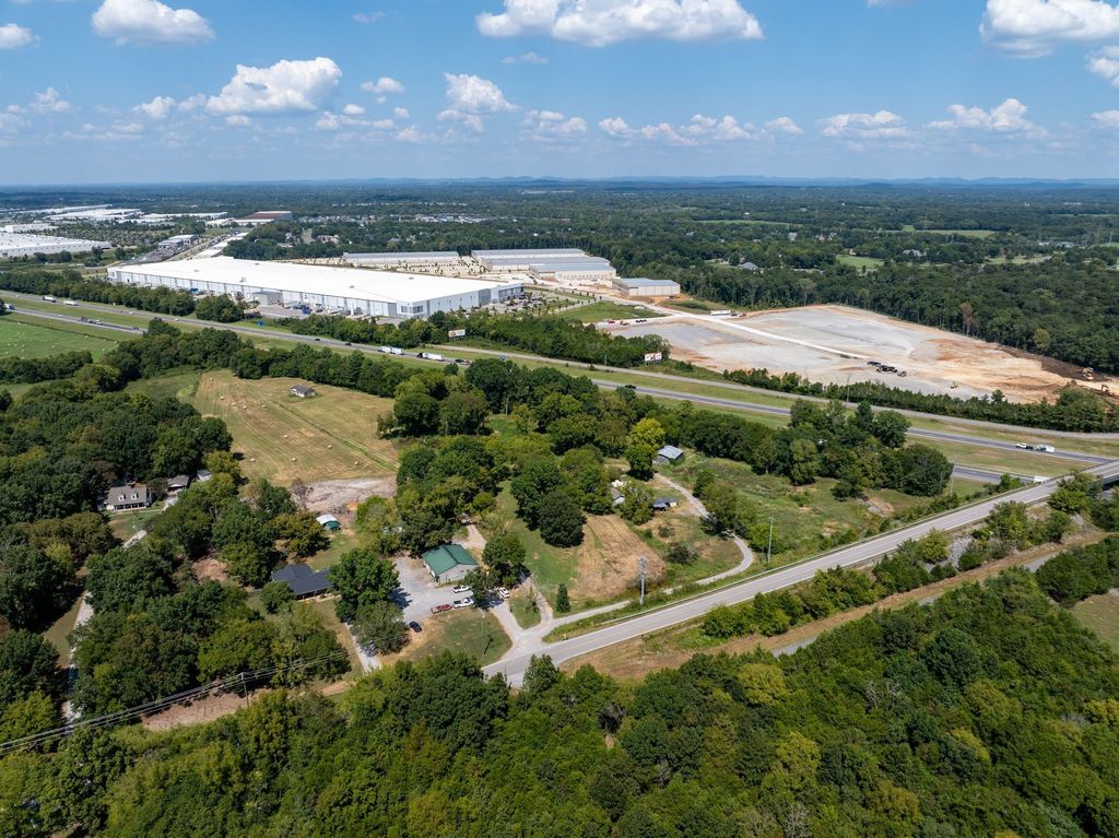 5327 Elam Rd, Murfreesboro