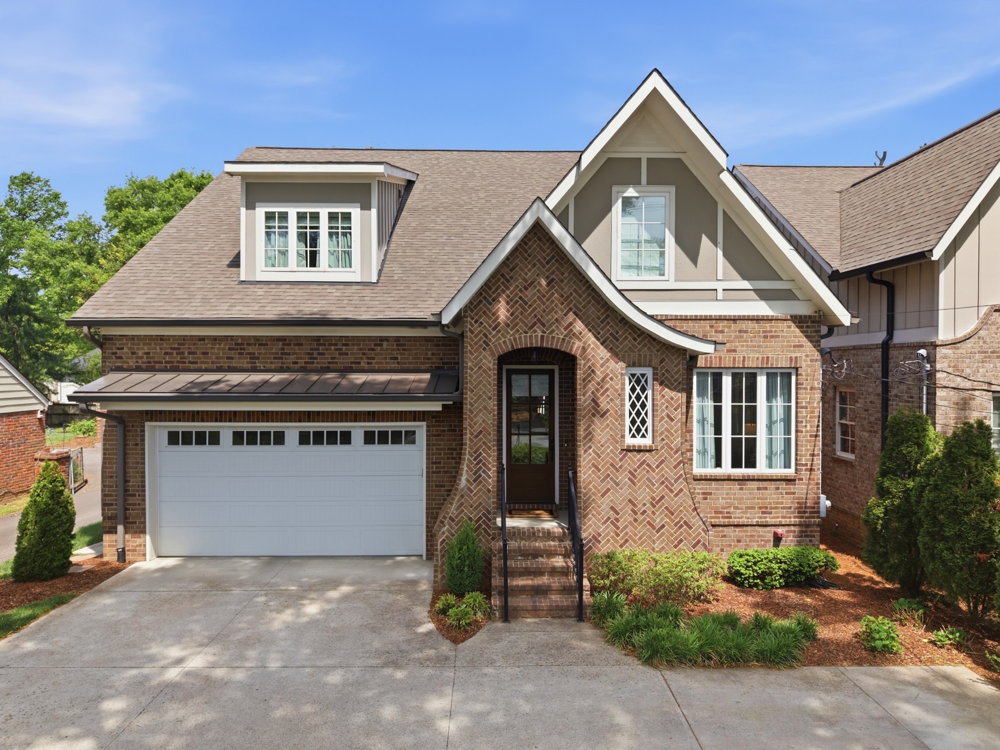 Photo of Listing #3546674