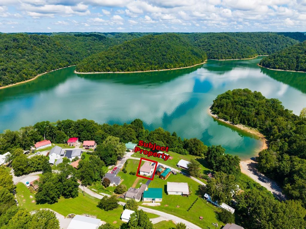 1369 Austin Lake Rd, Baxter