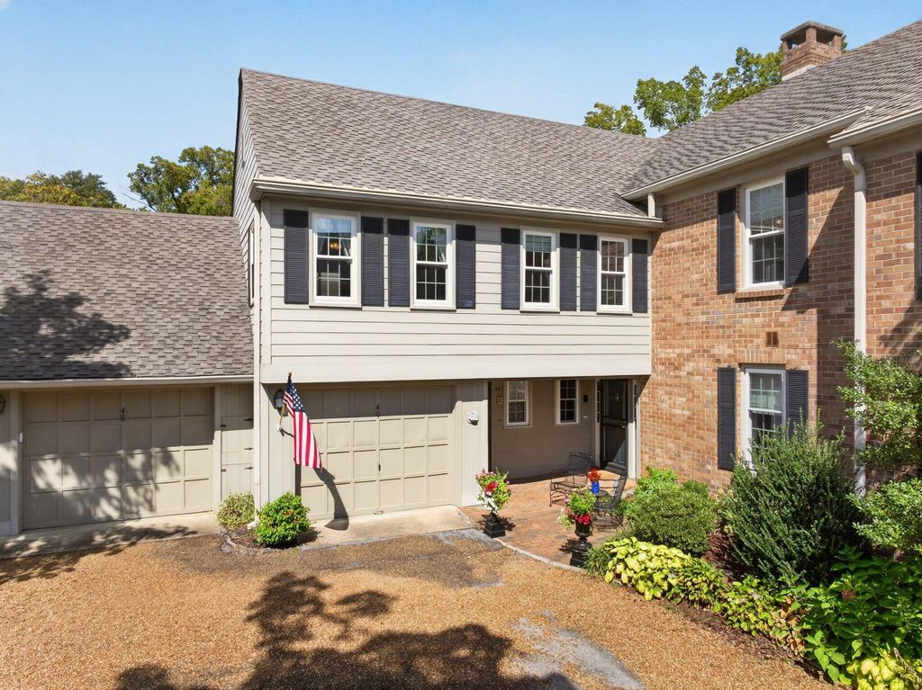 100 Scenic Highway 49, Lookout Mountain