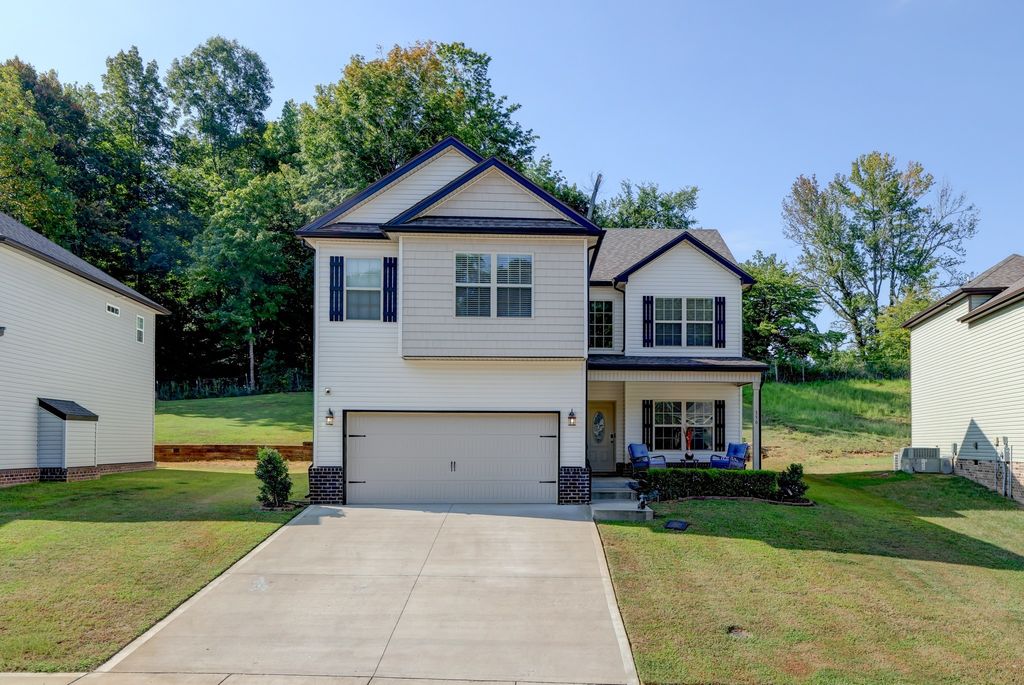 356 Barry Dr, Clarksville