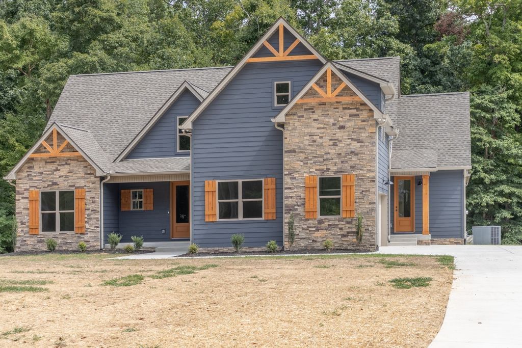 1191 Hangar Road, Springfield