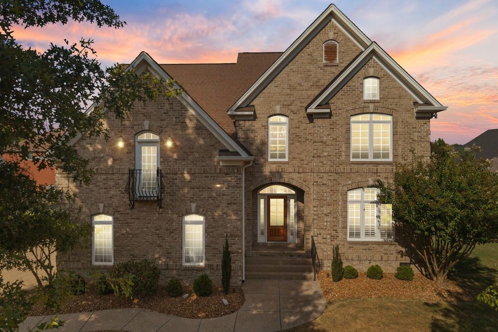 5017 Paddy Trce, Spring Hill