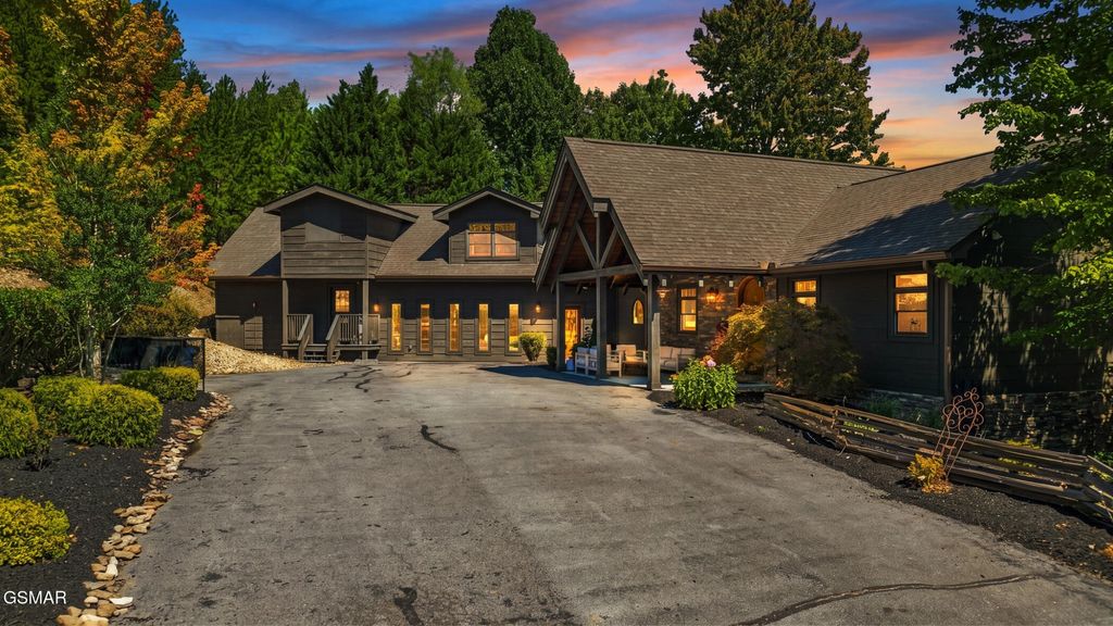 2837 Cedar Falls Way, Sevierville
