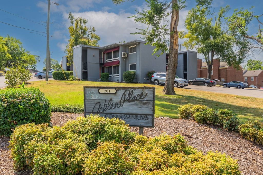 201 Acklen Park Dr 8, Nashville