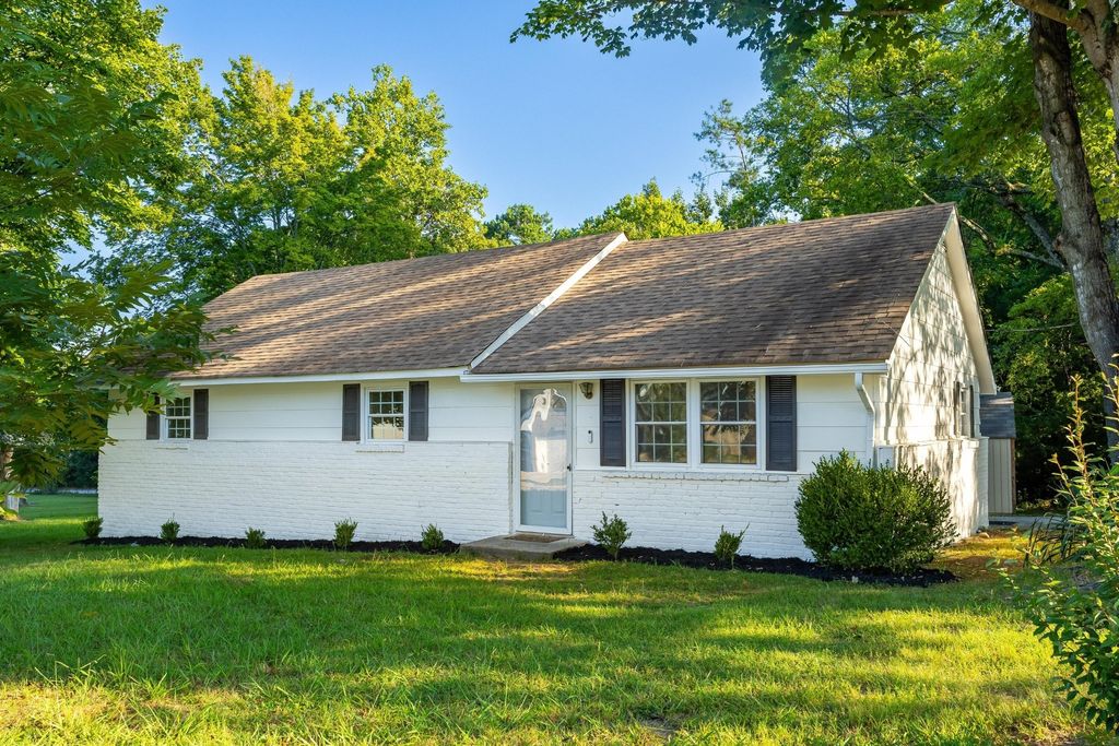 1250 Norman Chapel Rd Nw, Cleveland