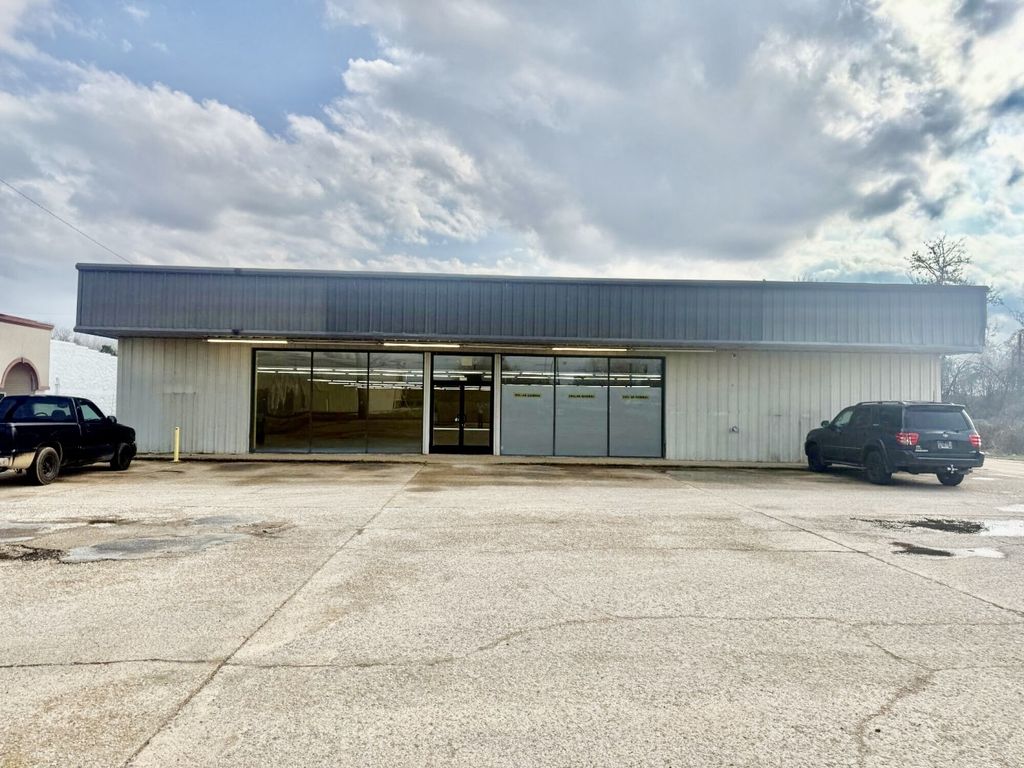 2050 Us Highway 64, Whiteville
