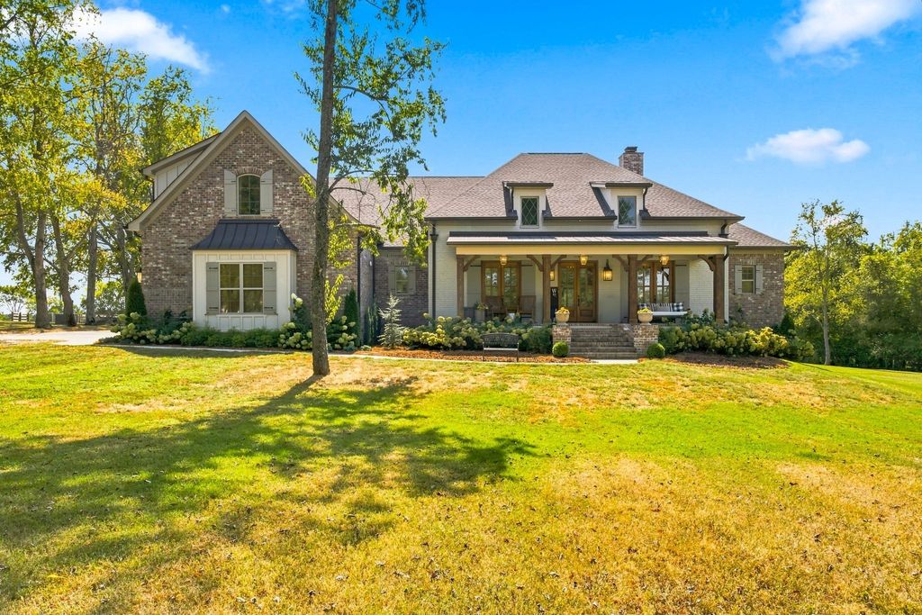 110 Akers Trl, Gallatin