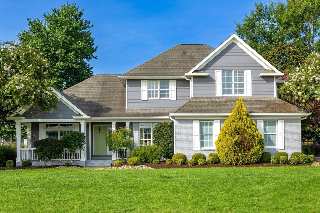 3355 Princeton Hill Cir Nw, Cleveland
