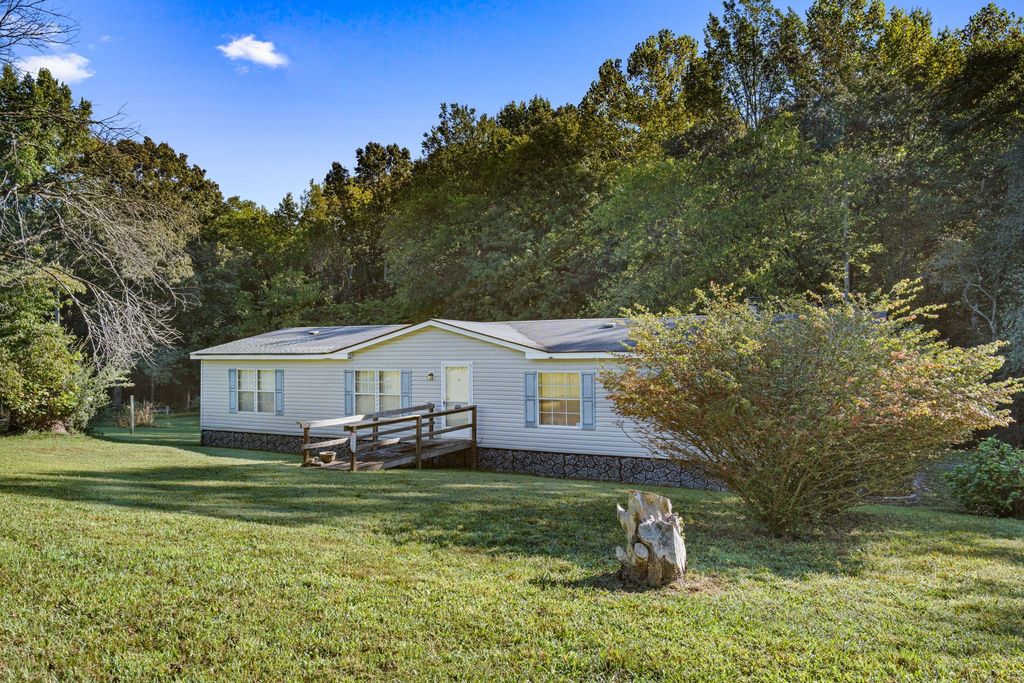 248 Cricket Ln, Dayton