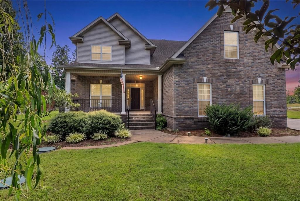 1204 Lunar Dr, Murfreesboro