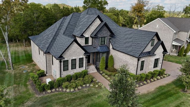 1003 Quillen Way, Lebanon