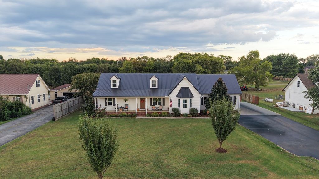 110 Rabbit Run, Bell Buckle