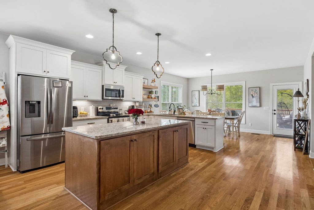 3242 Pinson School Rd, Greenbrier