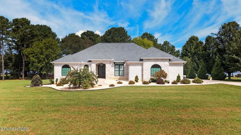 2460 Wild Pear Tr, Dandridge