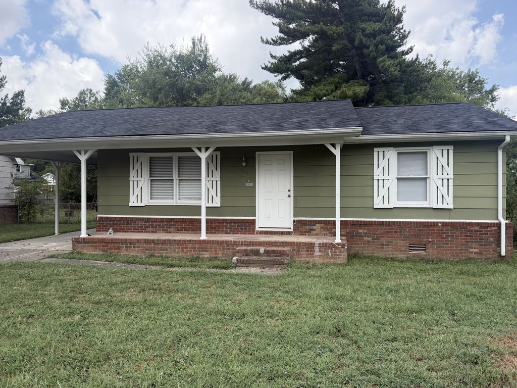 125 Boxwood Dr, Hopkinsville
