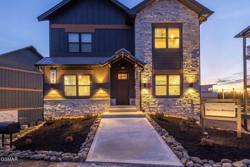 315 Rambling Creek Way 122r, Sevierville