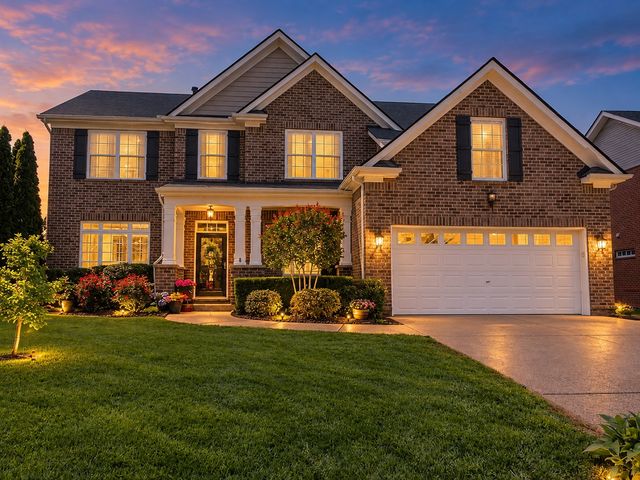 3015 Cairns Dr W, Mount Juliet