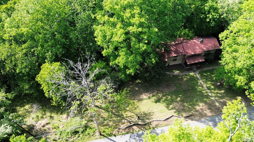 2634 Distillery Rd, Greenbrier