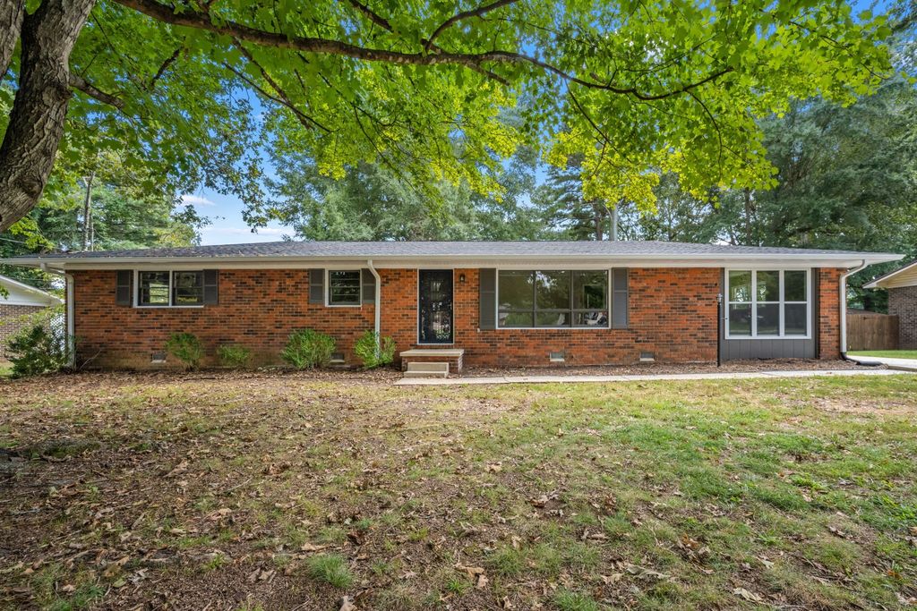335 Myers Road, Winchester