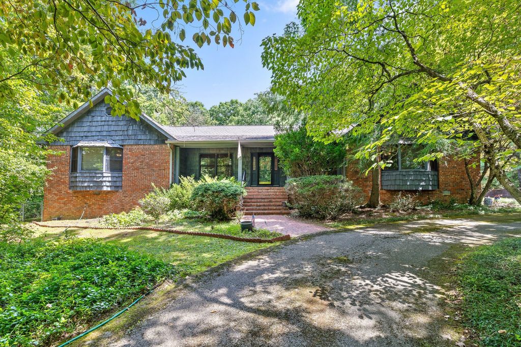 2325 Wood Sorrell Lane, Signal Mountain