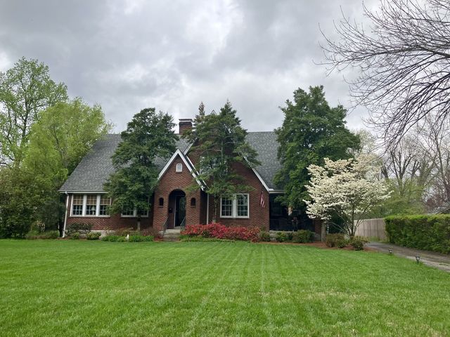 124 Greenlawn Dr, Lebanon