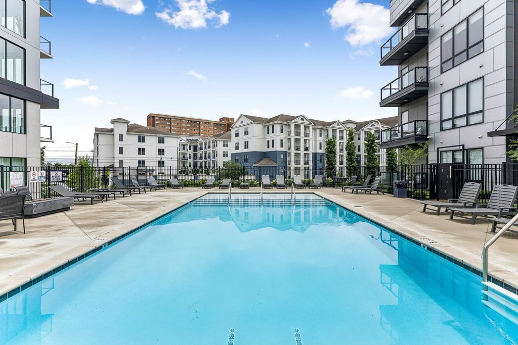 303 31st Ave N 308, Nashville