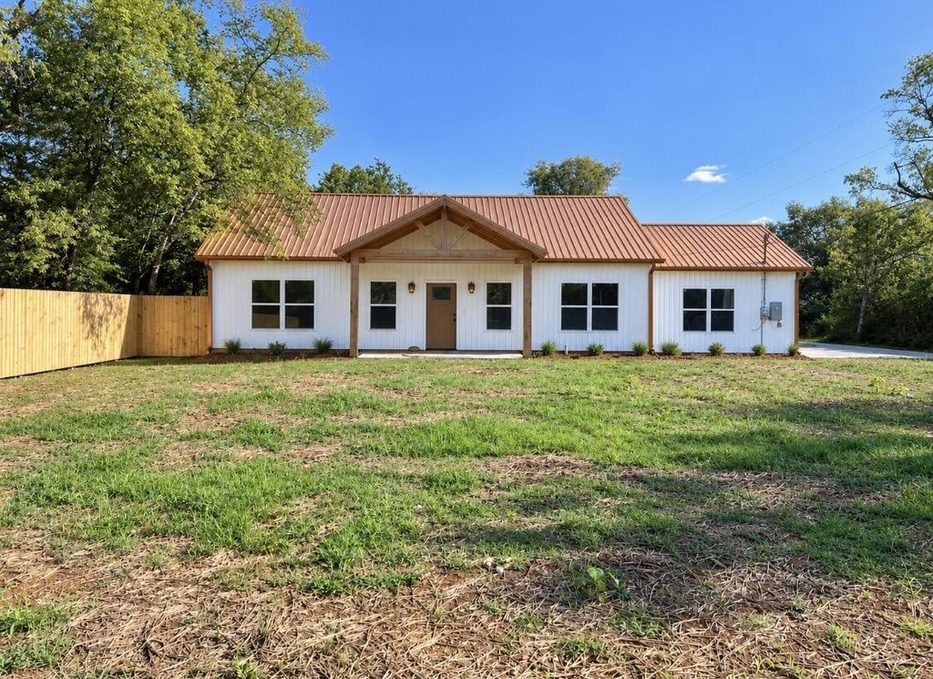 4206 Halls Hill Pike, Murfreesboro