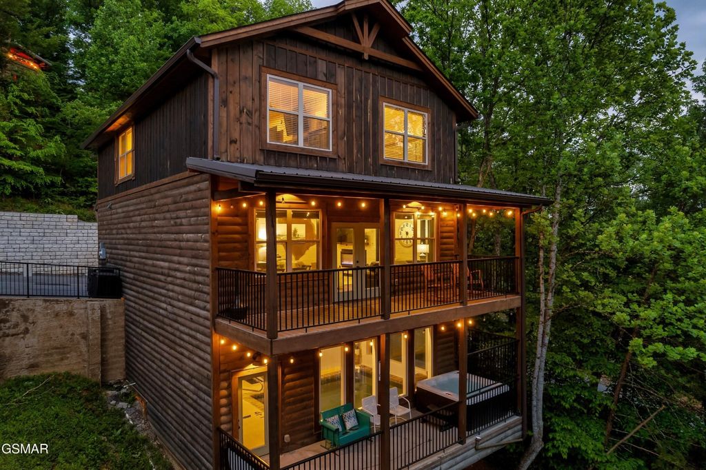 3023 Ridge Top Resort Way, Pigeon Forge