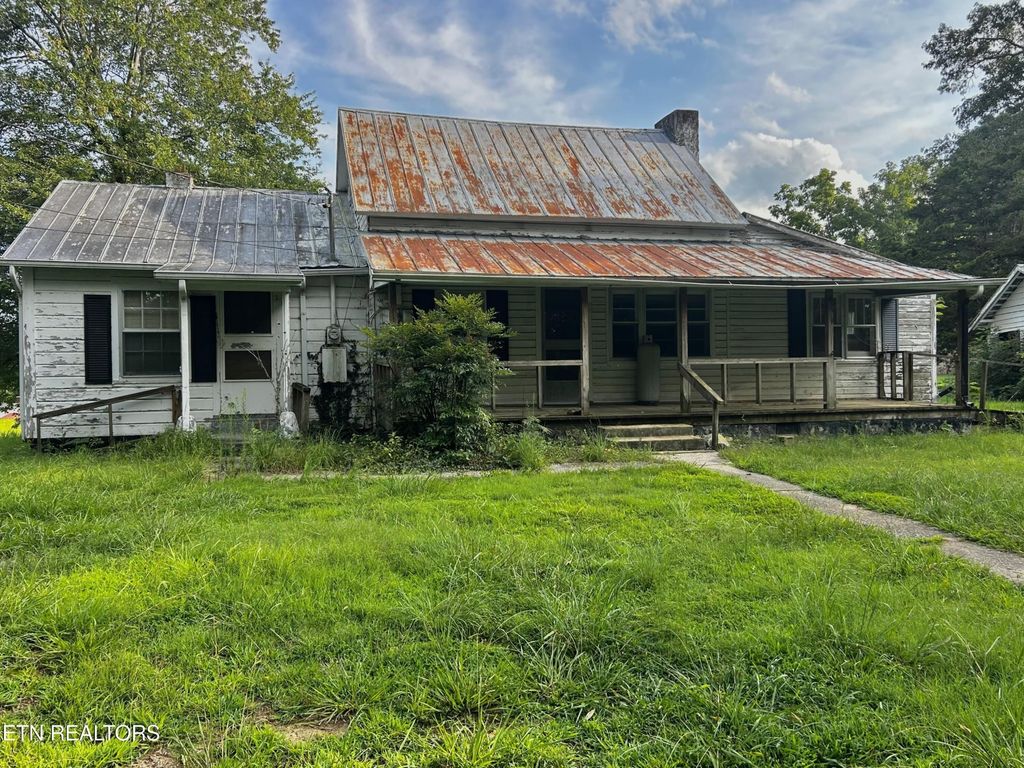 524 Rocky Springs Rd, Madisonville