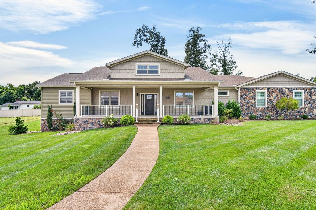 171 Red Oak Dr, Crossville