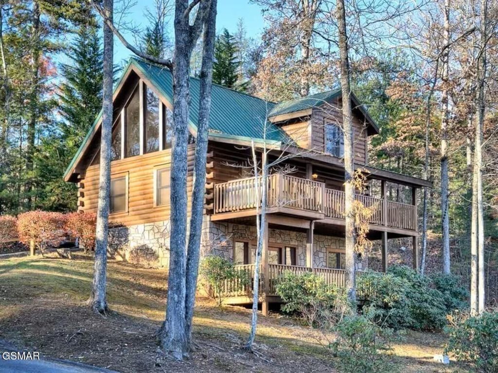 749 Yona Trail Way, Gatlinburg