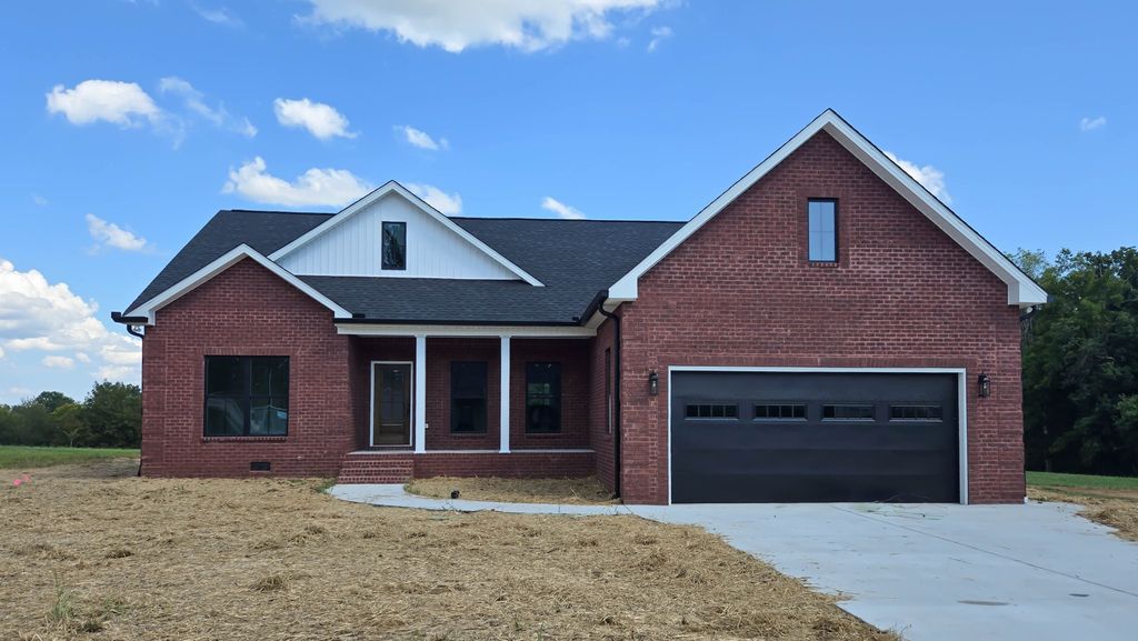 263 Marys Ln, Lafayette