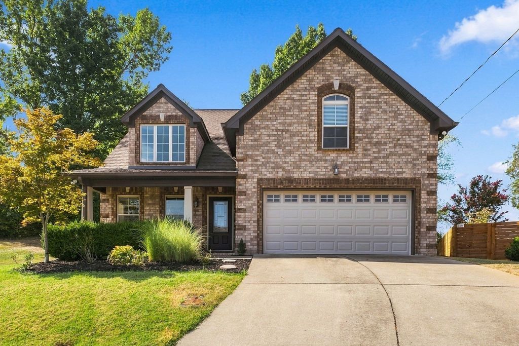 169 Tulip Grove Pt, Hermitage