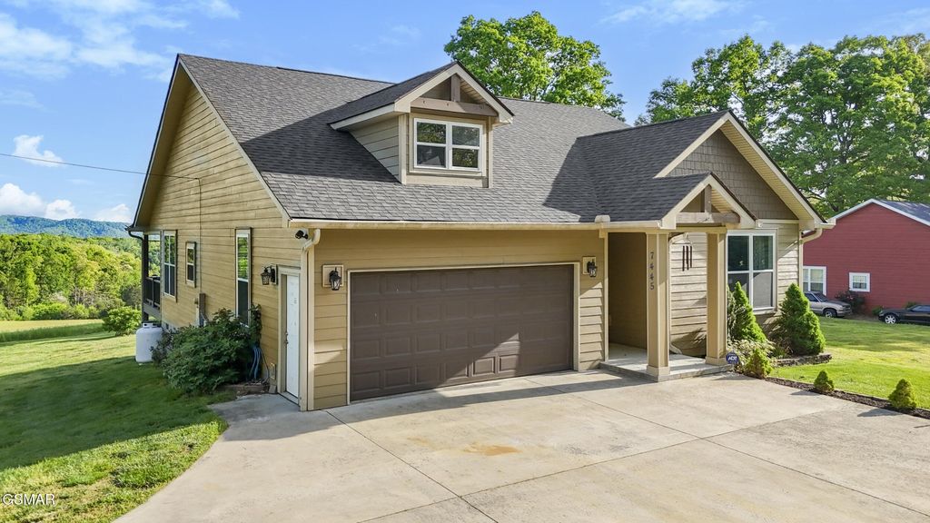 7445 Lakeshore Drive, Rutledge