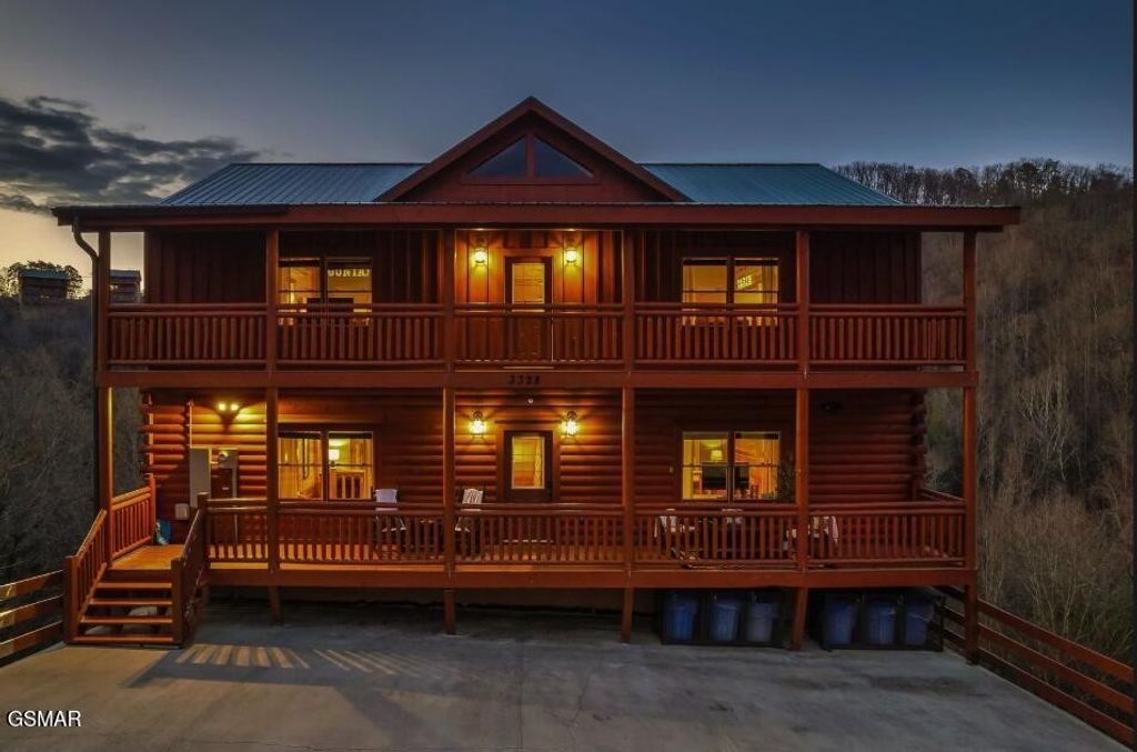 3328 Smoky Ridge Way, Sevierville