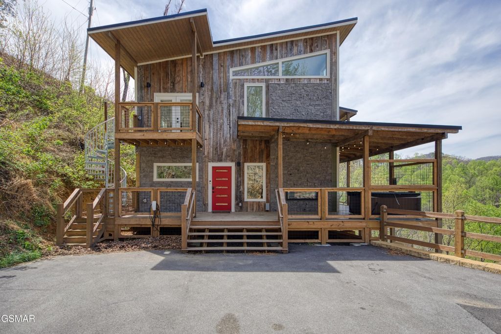 3322 Sugar Maple Loop Road, Sevierville