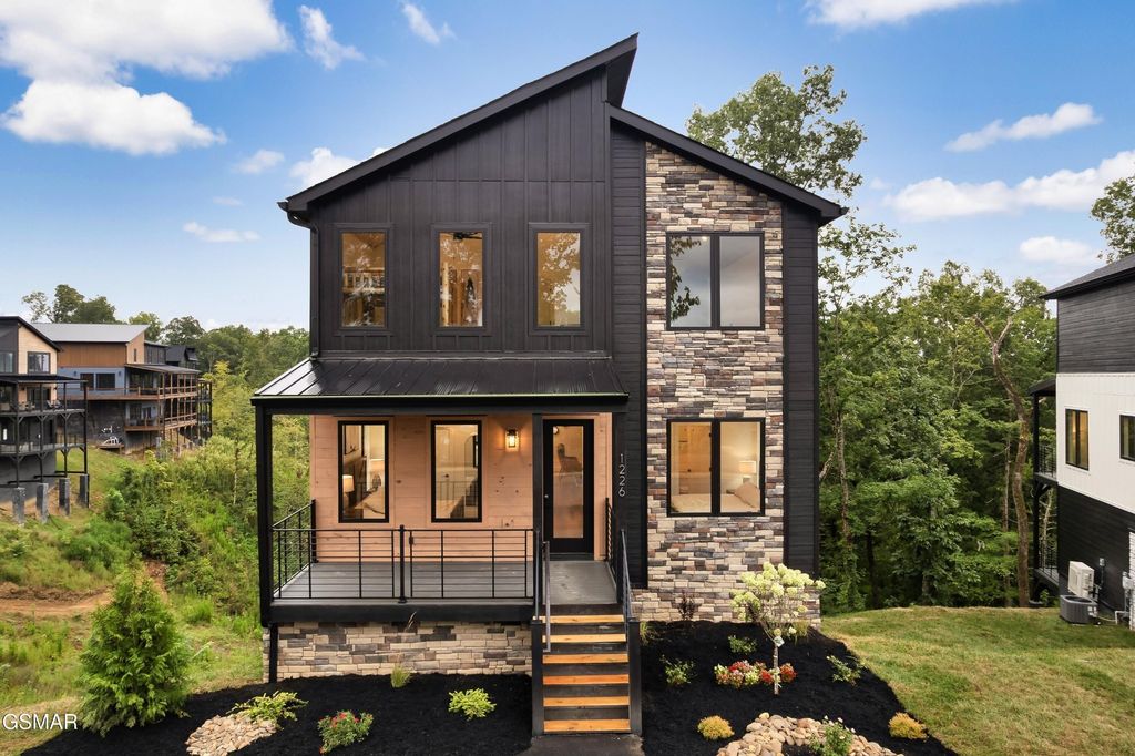 1226 Reedmont Way, Sevierville
