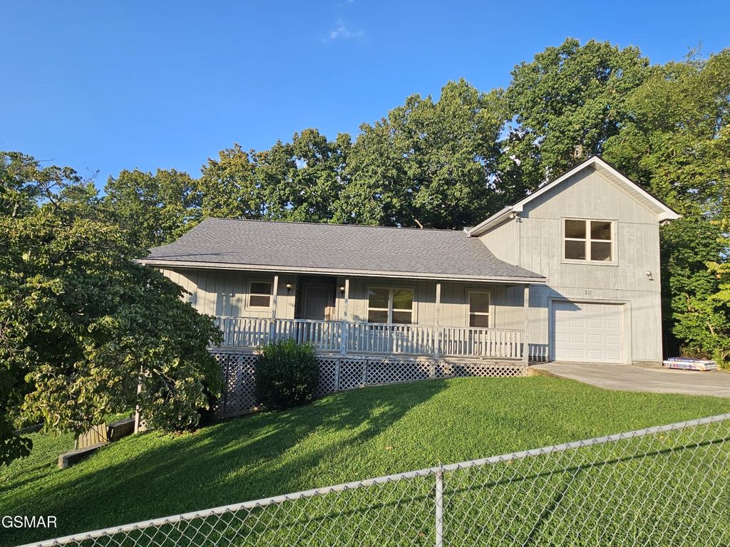 211 Sequoyah Trail, Rutledge