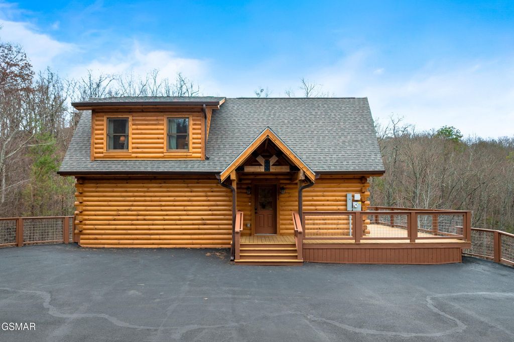 1017 Street Of Dreams Way, Gatlinburg