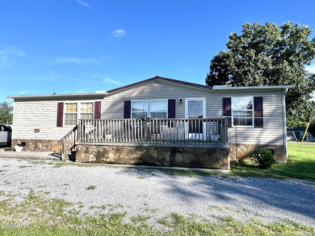 1228 Evans Valley Road, Newport