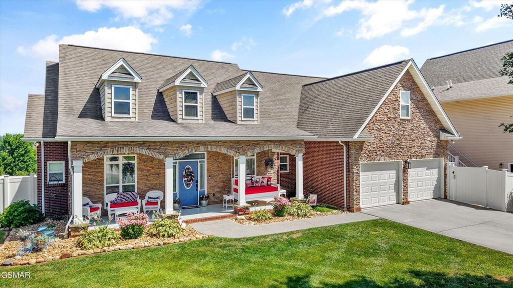 1463 Benjamin Boulevard, Sevierville